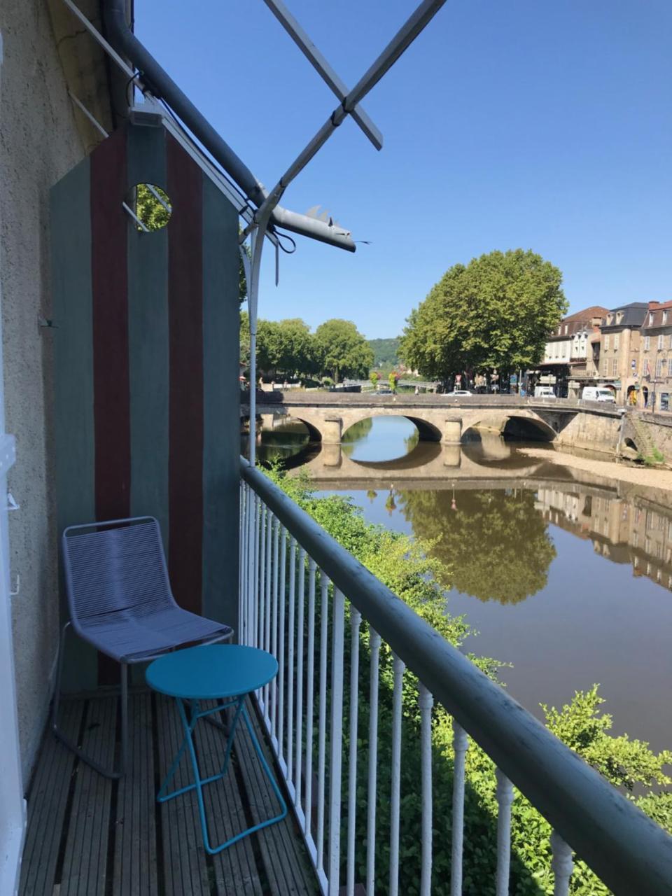 Hotel Des Bains Figeac Εξωτερικό φωτογραφία